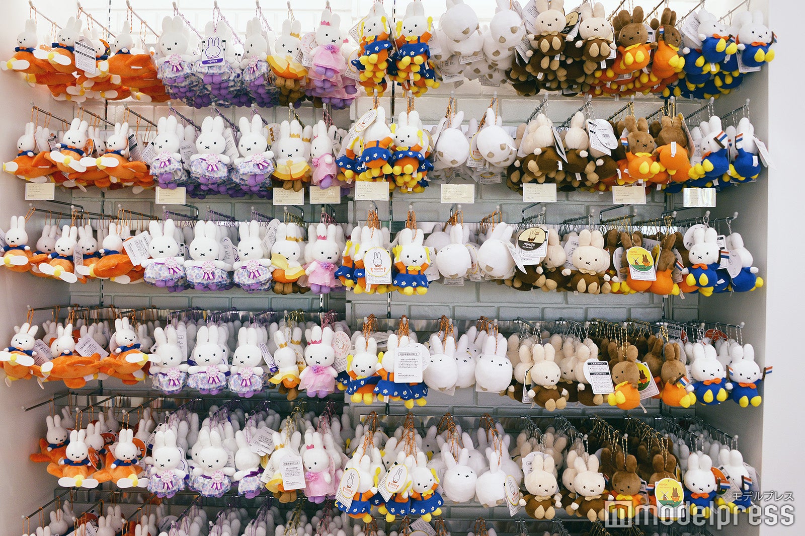 バニー・ホップ・ギフト／ミッフィー・ワンダースクエア（C）モデルプレス