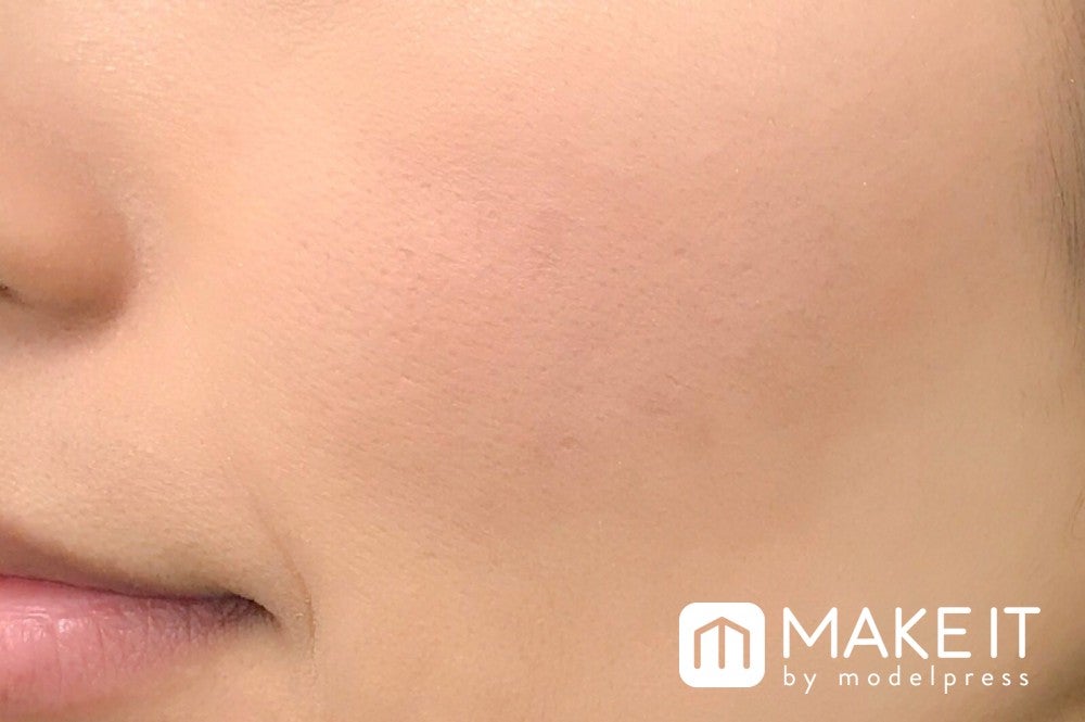 ADDICTION／コンパクト10 リミテッドエディション／ポーセリン アディクション c使用 (C)メイクイット