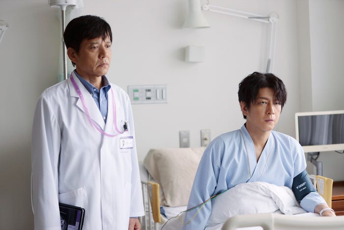 勝村政信、及川光博(C)テレビ朝日