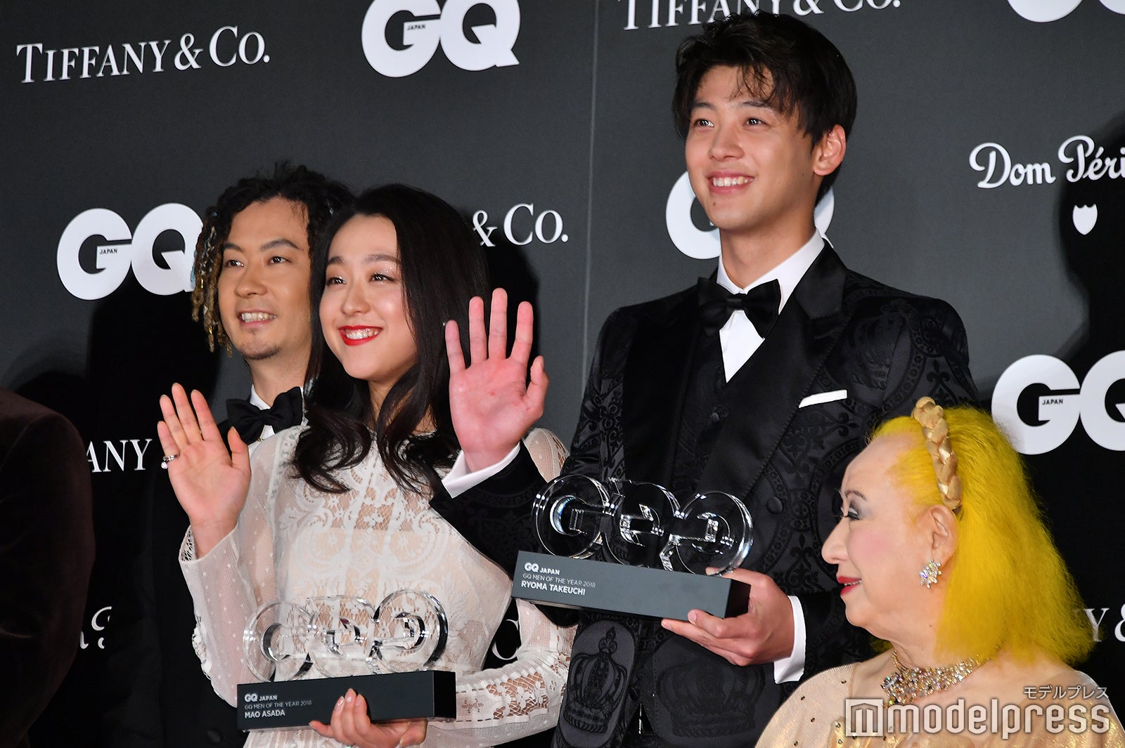 浅田真央、竹内涼真（C）モデルプレス