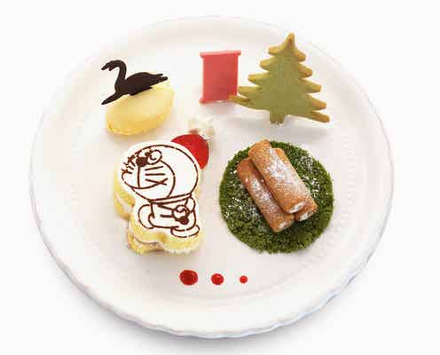ドラえもんフードでクリスマスを先取り サンタ&雪だるま姿がキュート