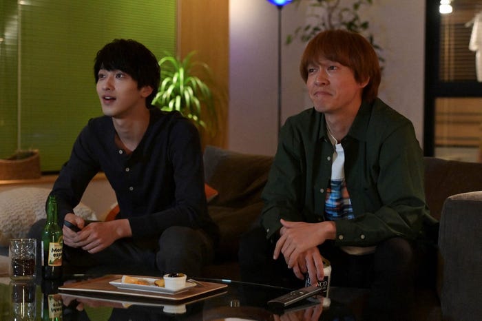 横浜流星、丸山隆平「着飾る恋には理由があって」第5話より(C)TBS