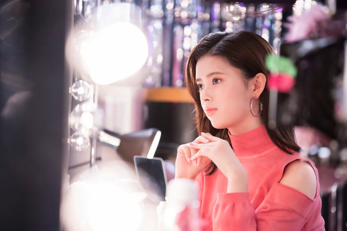 RIMA/新CM「まつ毛ダンス」篇メイキング(提供写真)