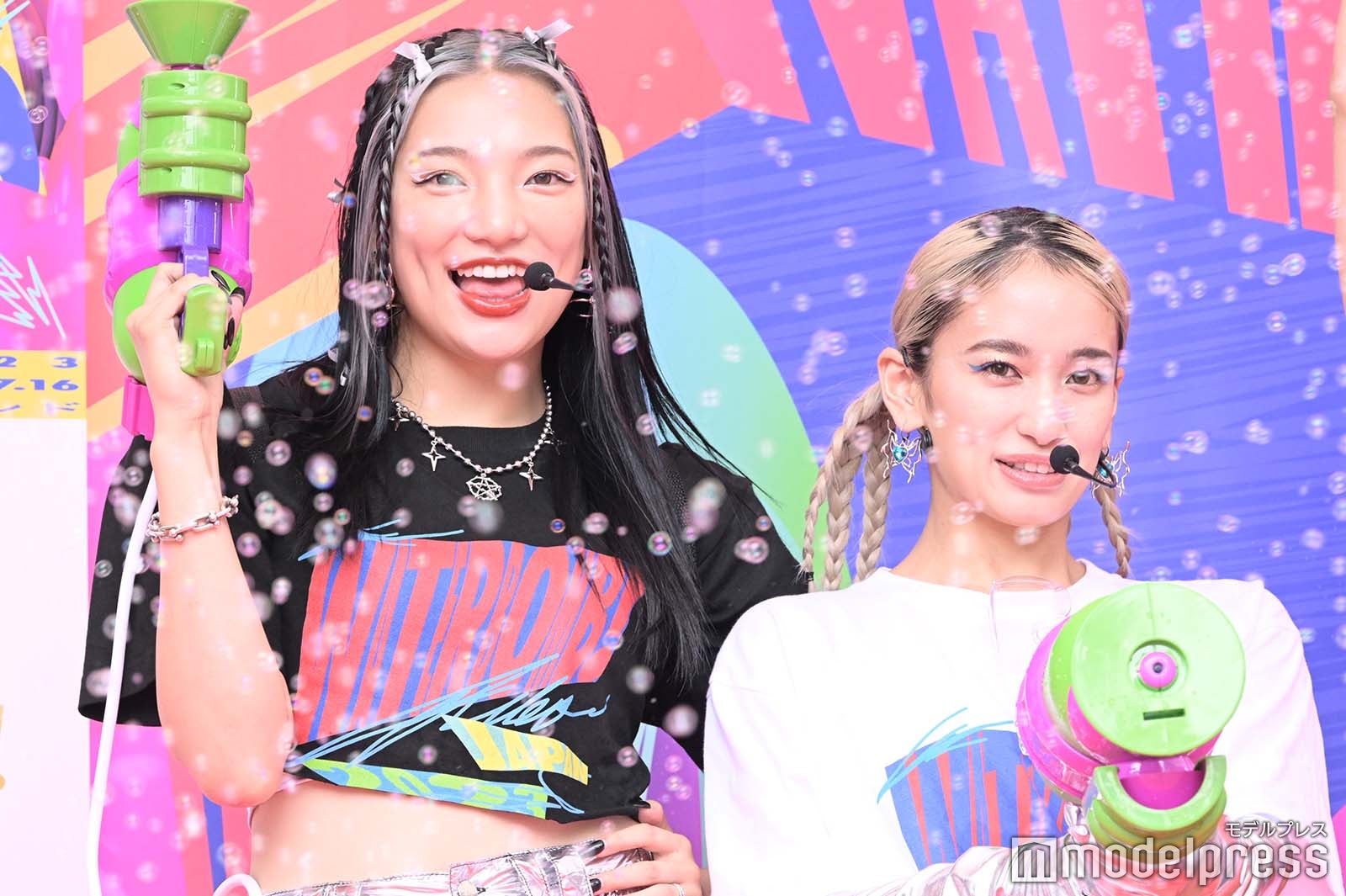 須田アンナ、YURINO（C）モデルプレス