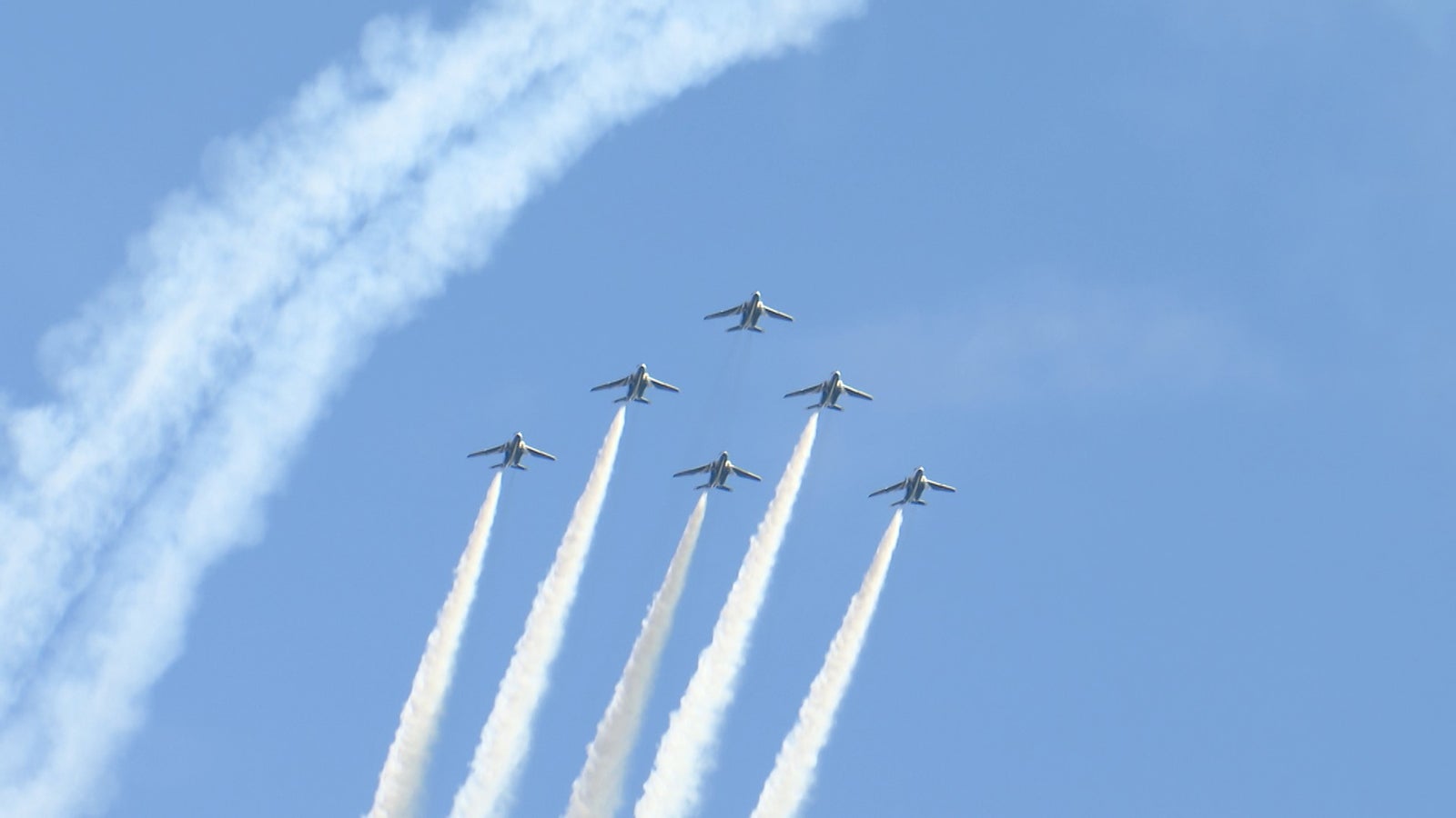 「ブルーインパルス極限飛行」（C）フジテレビ