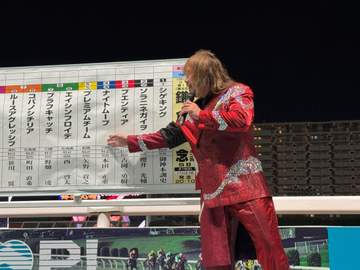 【地方競馬】川崎で内藤哲也がトークショー 鎌倉記念の本命は…“ナイト”ムーブ「出遅れてもトランキーロ、あっせんなよ」