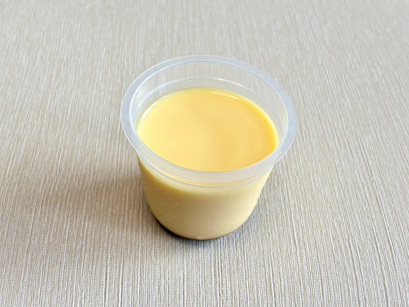 「契約農場たまごのプリン」 129円（税込）