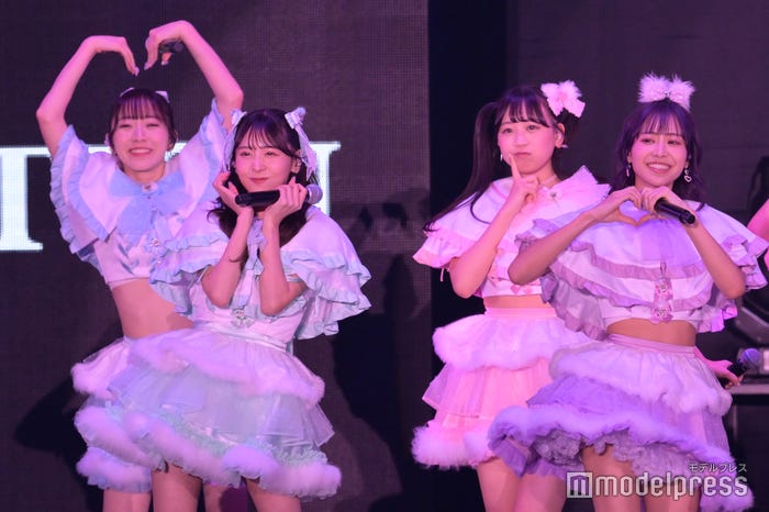 FRUITS ZIPPER(C)モデルプレス