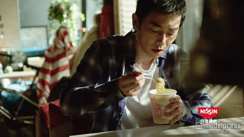 佐藤健／CMカットより