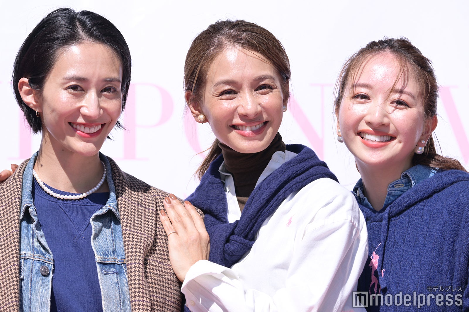 神山まりあ、稲沢朋子、鹿沼憂妃（C）モデルプレス