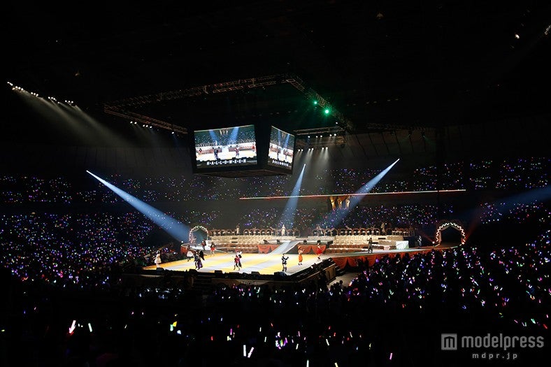 「第6回AKB48グループ ソロシングル争奪じゃんけん大会in横浜アリーナ～こんなところで、運なんか使っちゃうのかと思うかもしれないが、とりあえず、勝たなきゃしょうがないだろ？～」（C）AKS