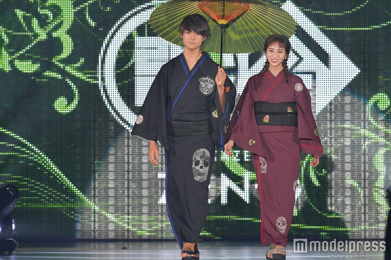 佐野勇斗、堀田茜（C）モデルプレス