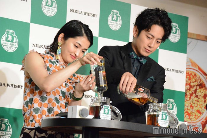 岡本玲、溝端淳平 (C)モデルプレス