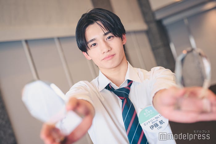 伊藤航くん(C)モデルプレス