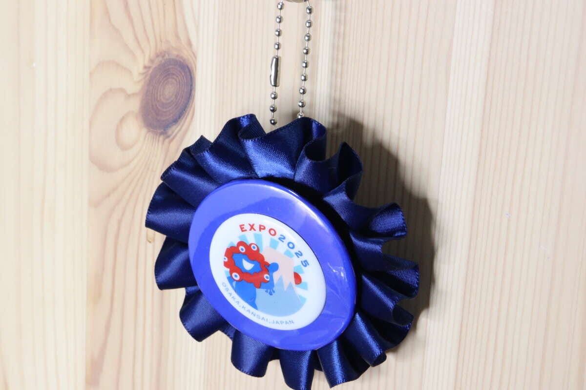 セリア 缶バッジ用ロゼット 完成 缶バッジ セリア 缶バッジ用ロゼット 完成 缶バッジ