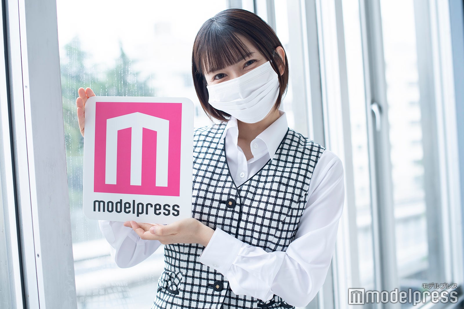 丸の内OLレイナ（C）モデルプレス