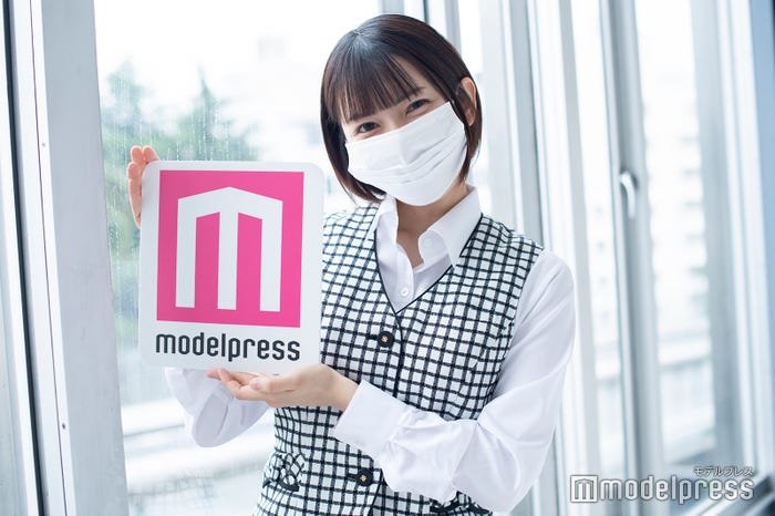 丸の内OLレイナ(C)モデルプレス