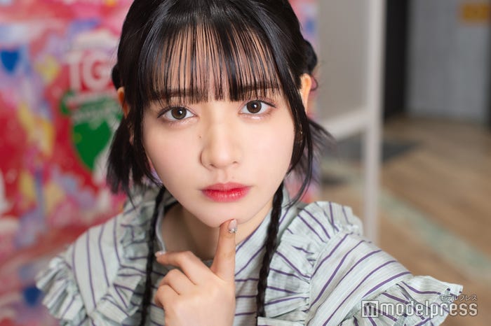 鎮西寿々歌(C)モデルプレス