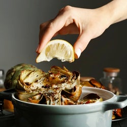 食べ過ぎ→老化に気をつけて!旬のレモンでカンタン糖化対策
