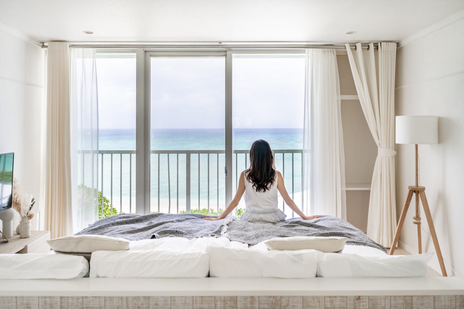 与論島最大のホテル「プリシアリゾートヨロン」贅沢な島時間を過ごせる極上リゾート空間