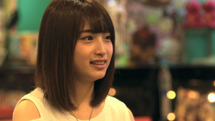 日本一かわいい女子高生 りこぴん テラスハウスでの 隠れてキス 事件を回顧 当時の心境を赤裸々告白 モデルプレス 日本一かわいい女子高生 りこぴん テラスハウスでの 隠れてキス 事件を回顧 当時の心境を赤裸々告白 モデルプレス