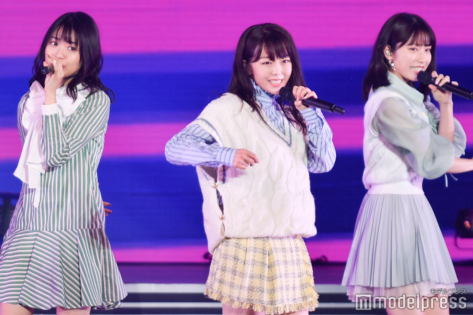 北原里英、峯岸みなみ、横山由依「峯岸みなみ卒業コンサート～桜の咲かない春はない～」（C）モデルプレス