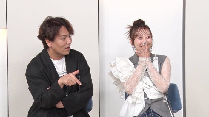 狩野英孝、たけうちほのか(C)DMM TV