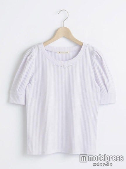 ビジュー付5分袖プルオーバー「MAJESTIC LEGON」2,808円(税込)