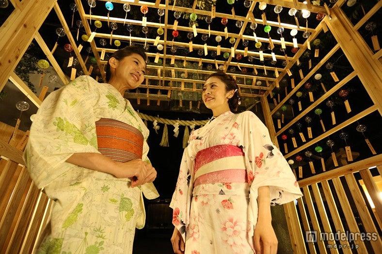 恋に効く“縁結び神社”に幻想的な風鈴の世界が出現