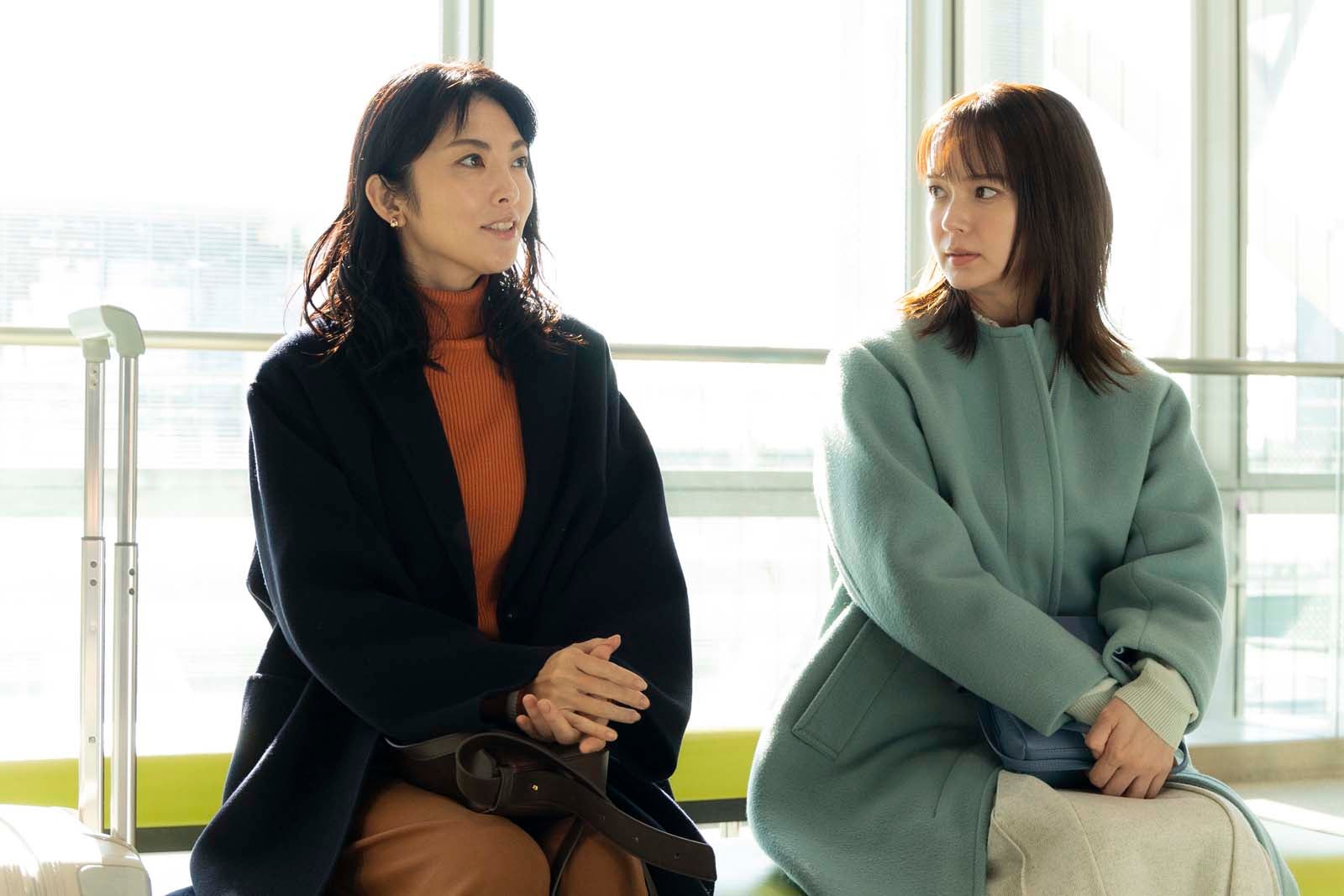 田中麗奈、多部未華子「いちばんすきな花」第9話より（C）フジテレビ