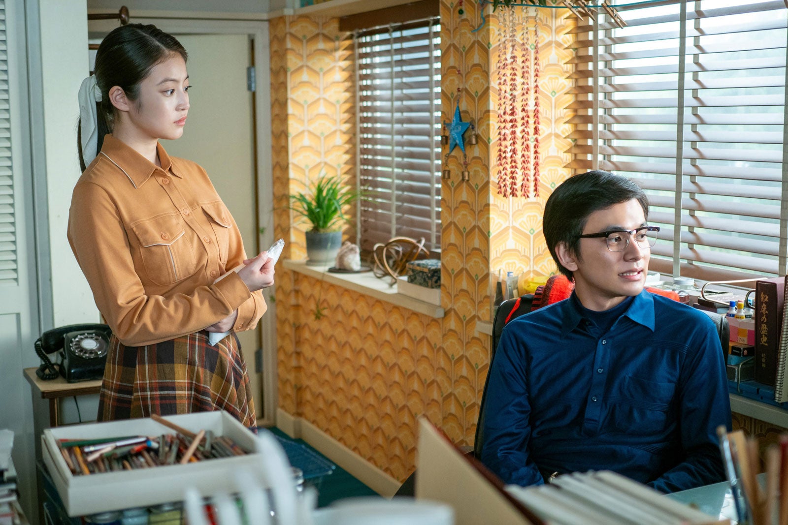 【あんぱん 第112話あらすじ】のぶ、嵩と部屋を飛び出した理由とは 八木は蘭子の部屋へ