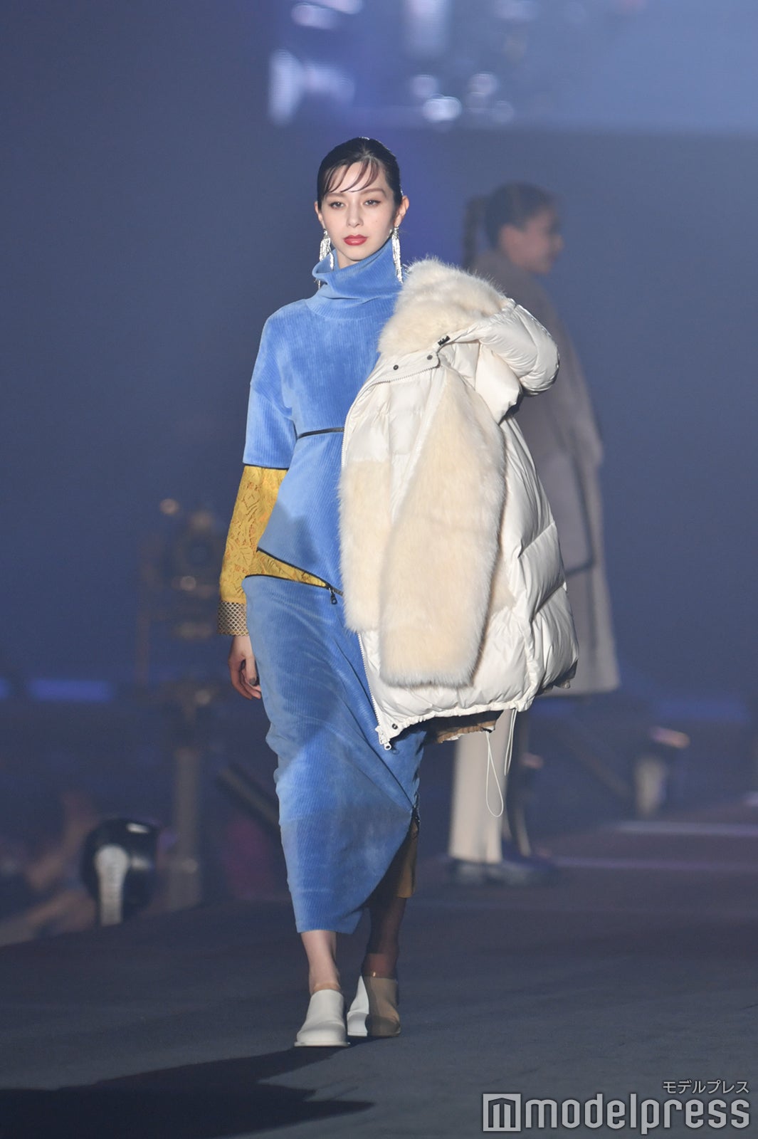 （C）モデルプレス