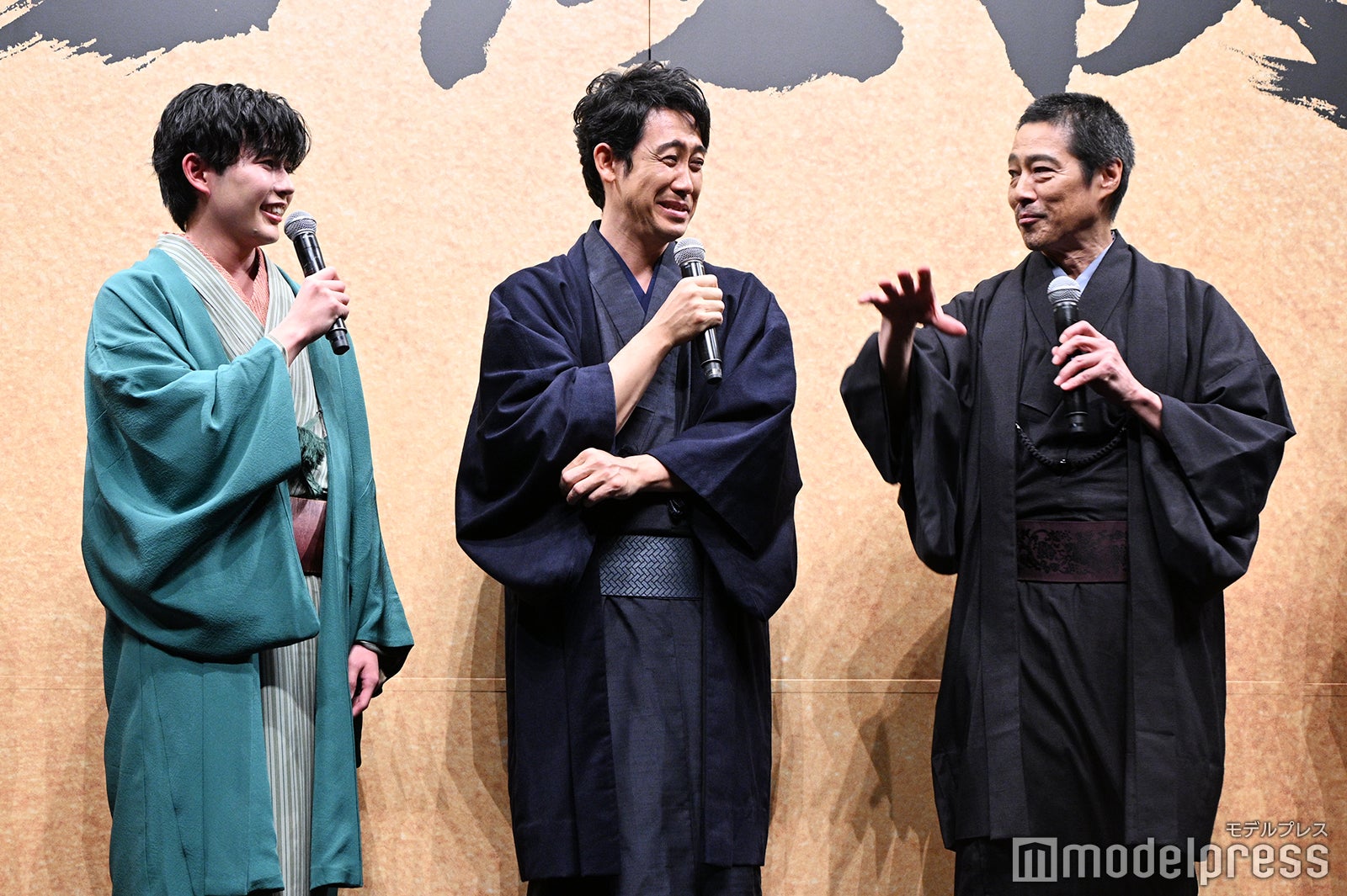 長尾謙杜のアクションが過酷すぎたため「もうやめとこ？」と心配した堤真一（C）モデルプレス