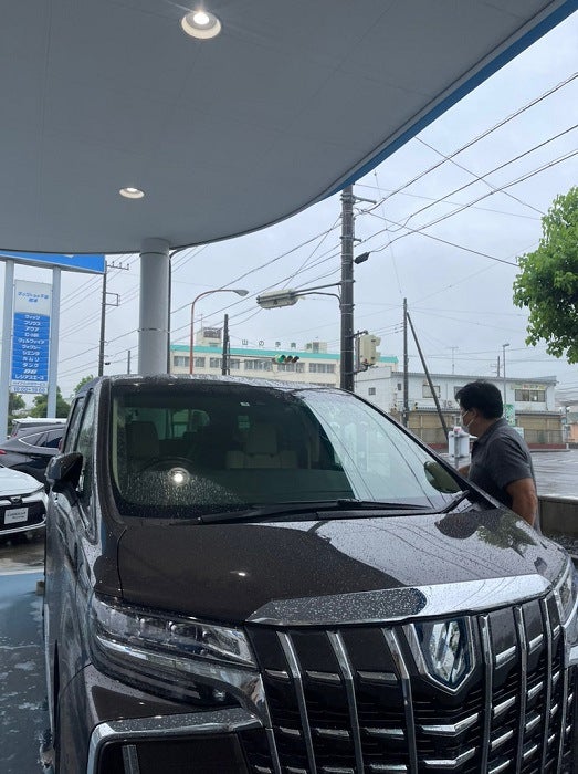 花田虎上 愛車の1か月点検で欲しくなった車を紹介 今は我慢だぁ モデルプレス