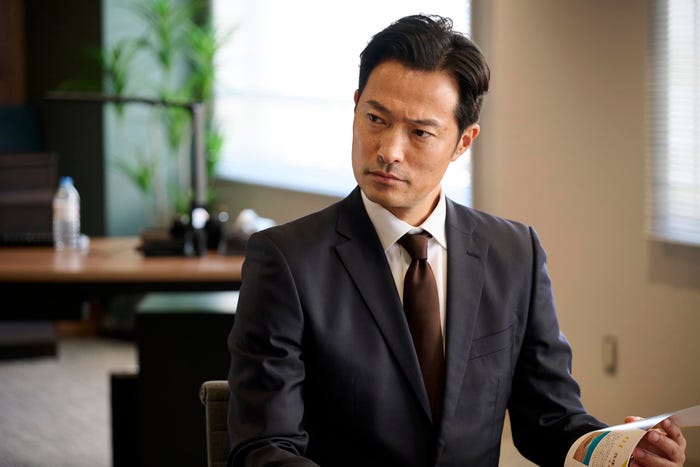 前川泰之「ダブルチート 偽りの警官 Season1」第6話より(C)テレビ東京 WOWOW