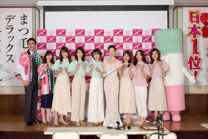 小田茜ら(提供写真)