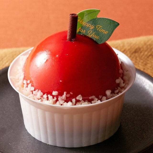 シャトレーゼの限定旬スイーツ シャトレーゼのまんまるりんごケーキ
