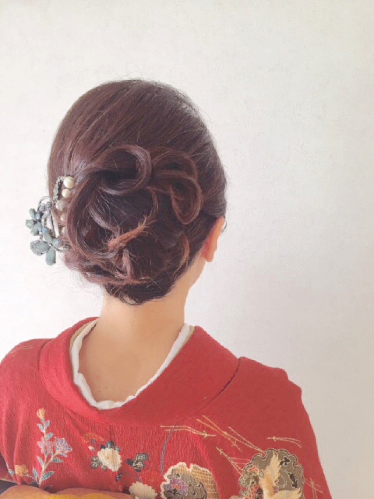 留袖 髪型 ショート 20代