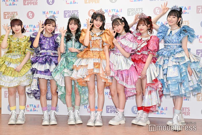 FRUITS ZIPPER(左から)早瀬ノエル、仲川瑠夏、櫻井優衣、鎮西寿々歌、松本かれん、月足天音、真中まな(C)モデルプレス