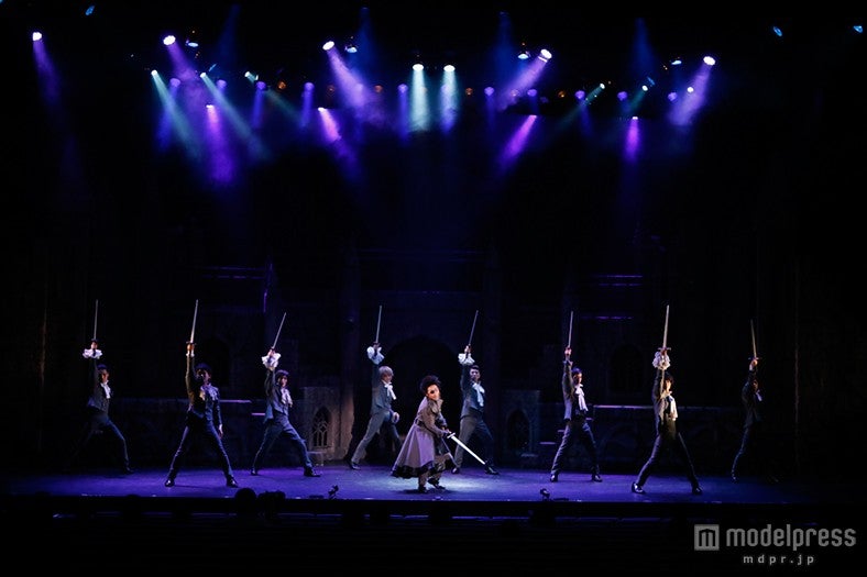 舞台「TRUMP」ゲネプロ（ｃ）下坂 敦俊