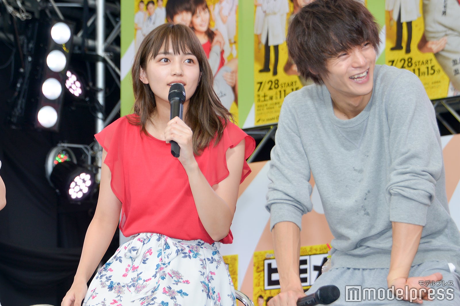 川口春奈、窪田正孝（C）モデルプレス