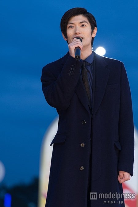 「第60回東京大賞典」に出席した三浦春馬