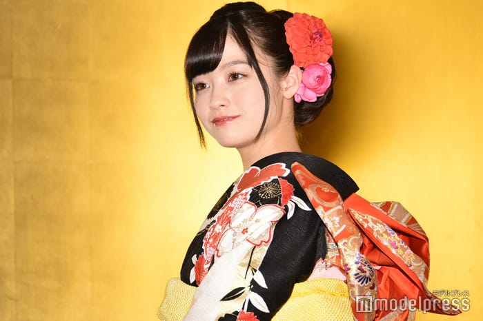 橋本環奈 振袖姿で歳の会見 初お酒はドンペリ モデルプレス 橋本環奈 振袖姿で歳の会見 初お酒はドンペリ モデルプレス