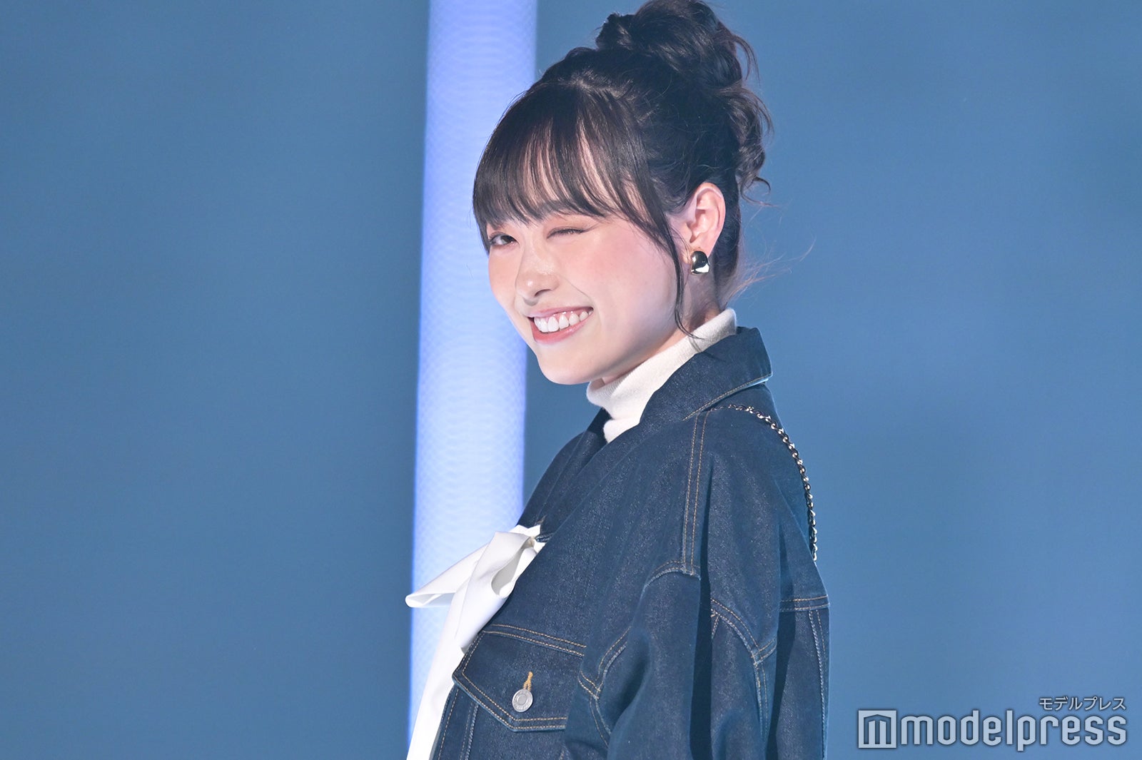 福原遥、華麗なウィンクにキュン 25歳バースデー迎え輝き倍増＜TGC2023A／W＞