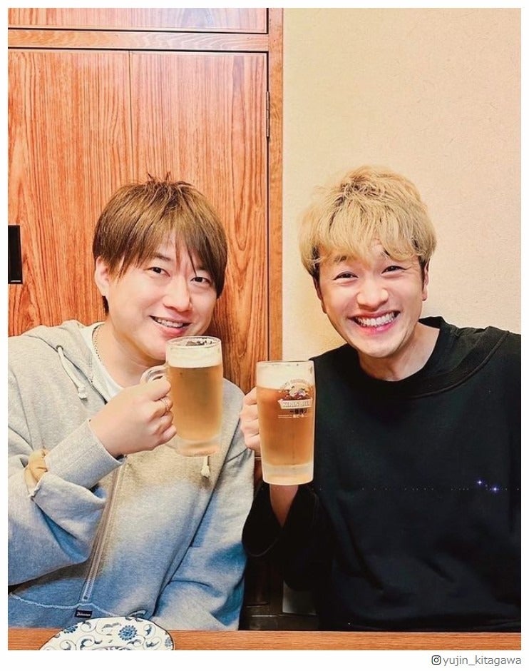 ゆず北川悠仁＆コブクロ小渕健太郎「初めて一緒に飲んだ」 デュオ同士の2ショットに反響