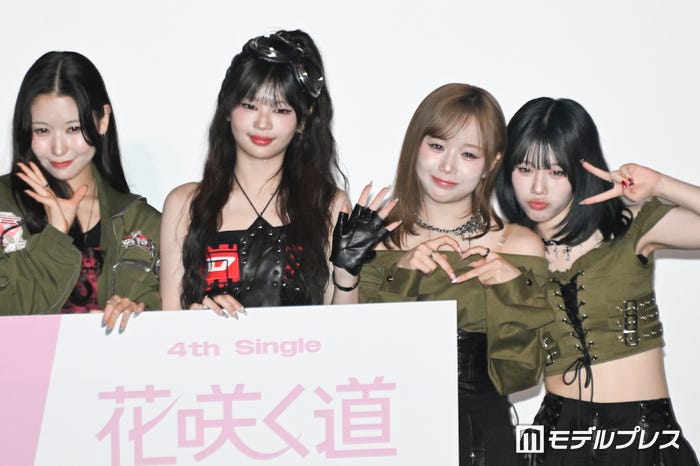 MOMONA、RINON、KEIKO、AYANE(C)モデルプレス