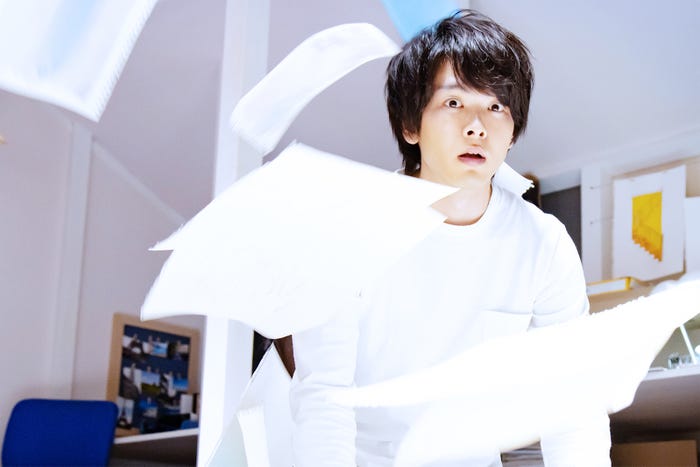 中村倫也(C)2020『水曜日が消えた』製作委員会