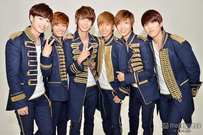 BOYFRIEND/左から:ドンヒョン、ジョンミン、ヨンミン、ミヌ、クァンミン、ヒョンソン