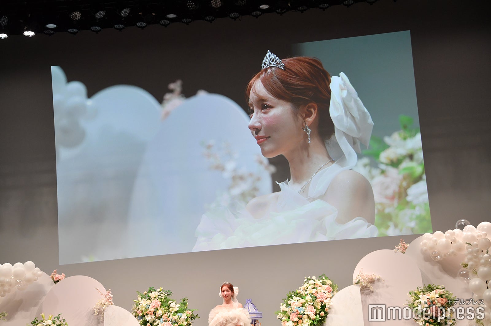 三上悠亜（C）モデルプレス