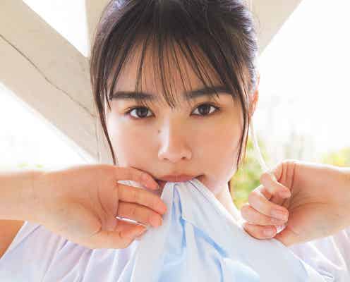 豊島心桜、豊満バストに釘付け「週プレ」表紙登場